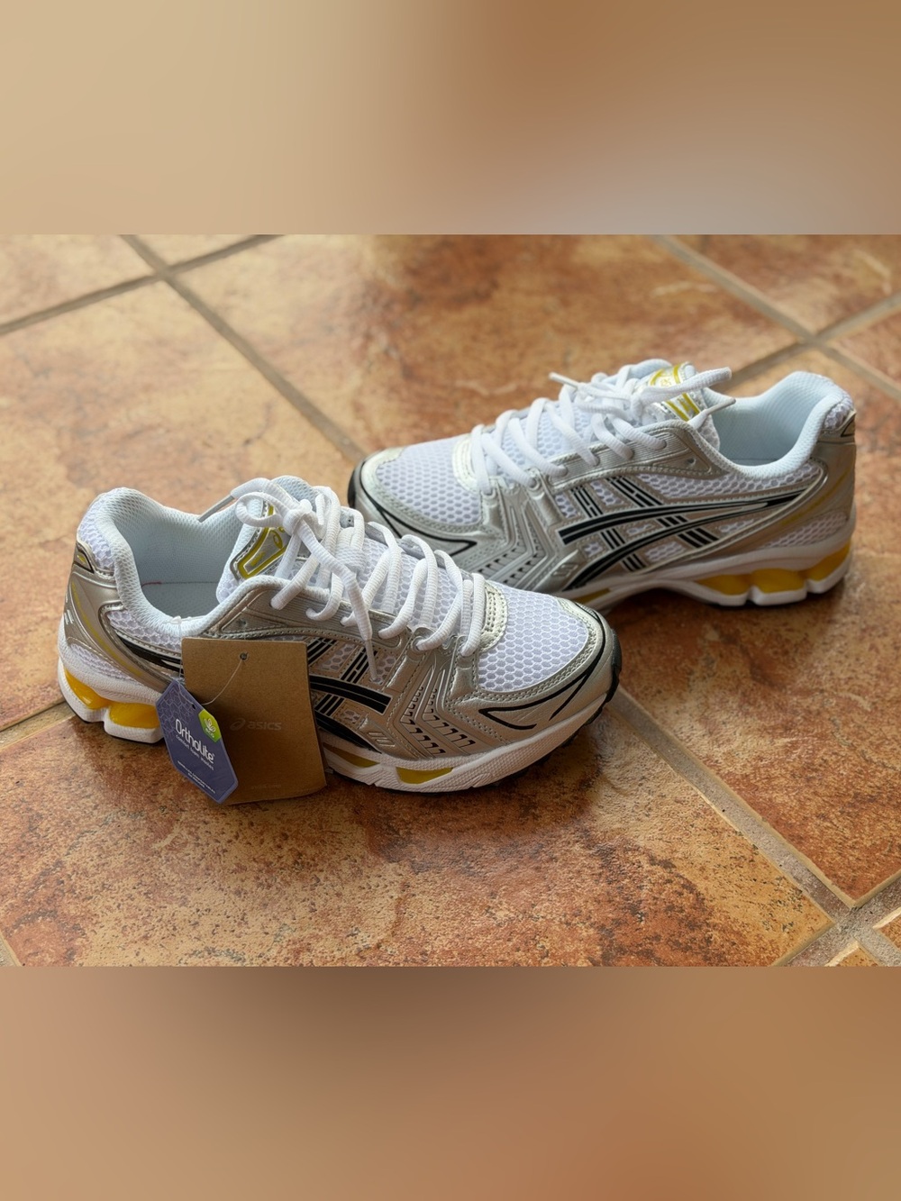 Size 7 Men’s And Women’s 8.5 - Asics Gel Kayano 14 Yellow